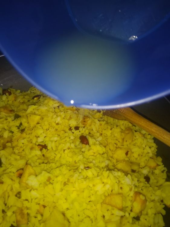 Step 1.1: Once it all stirred well, add in the lemon juice for tanginess