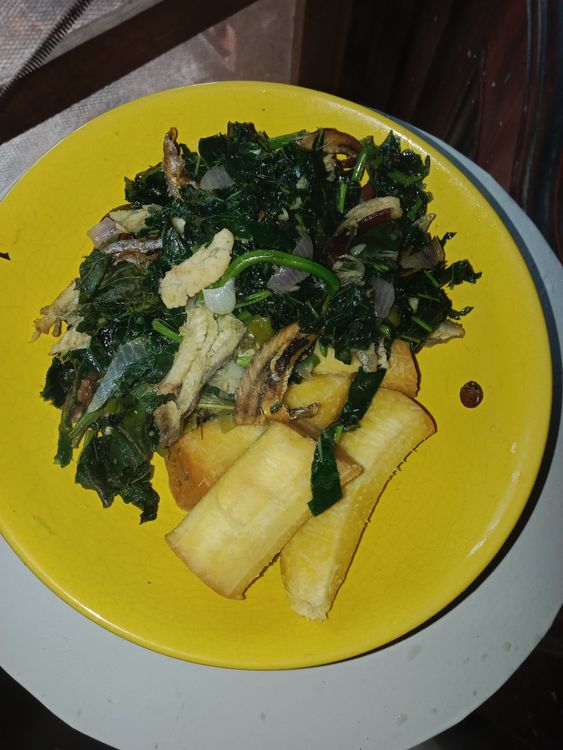 Step 1.1: Serve the boiled plantain on a plate alongside the vegetable sauce