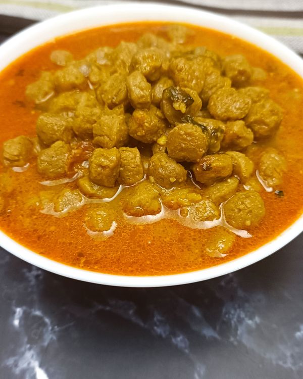 Meal Maker Masala Curry Recipe | Soya Chunks Curry for Rice & Chapati| Meal maker curry recipe in english recipe