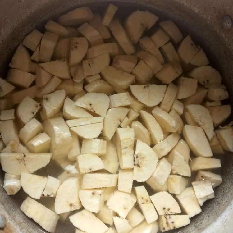 Step 1.1: Cut the plantains into cubes, rinse them, and place them in a clean pot with enough water to just cover the pot