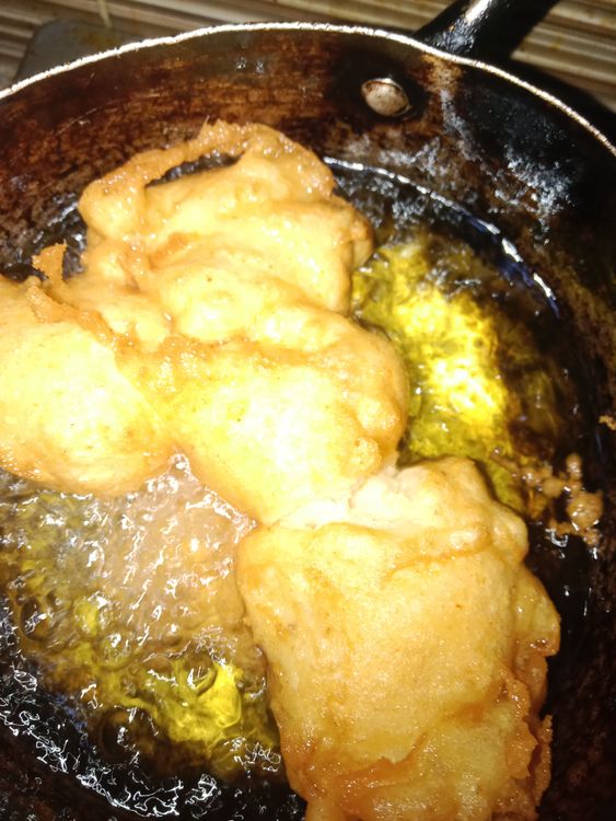 Step 1.1: Heat vegetable oil in a deep frying pan