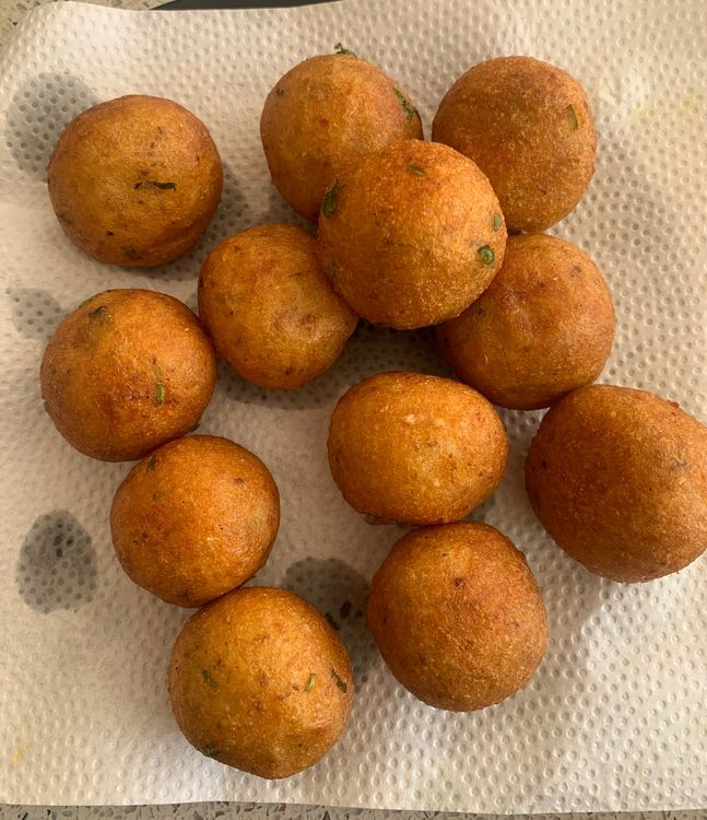 Step 1.2: Heat oil in a deep frying pan over medium to high heat