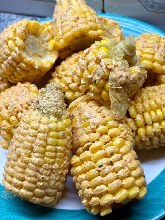 Step 2.1: Using a brush, coat the corn cobs evenly with the marinade