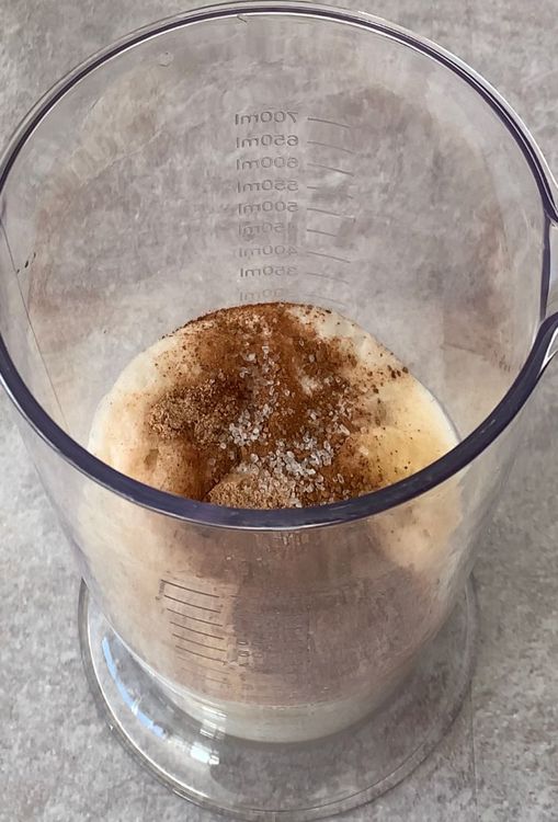 Step 1.1: Combine the banana, egg, milk, vanilla extract, baking powder, cinnamon powder, nutmeg (if using), and salt in a blender