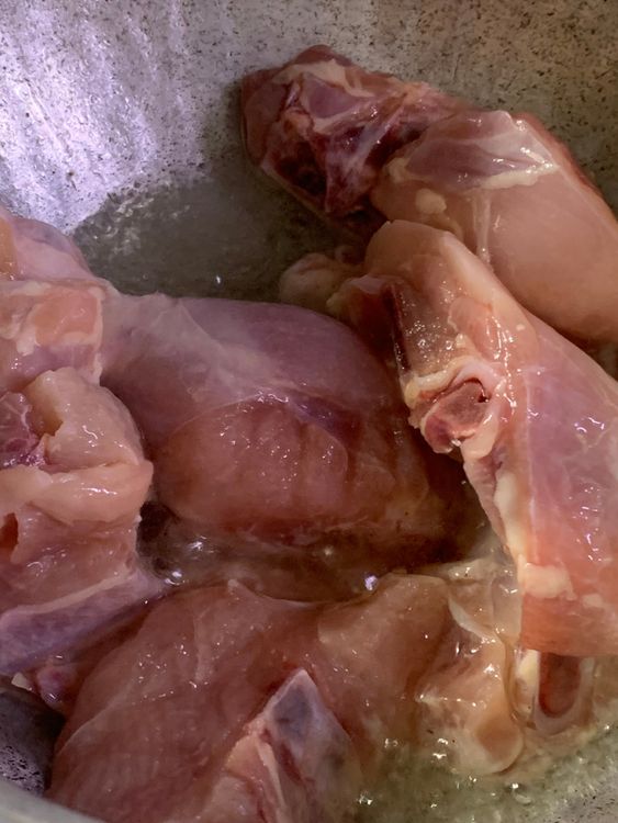 Step 1.1: Add the chicken and stir-fry for 3-4 minutes until the chicken pieces have lightened in colour