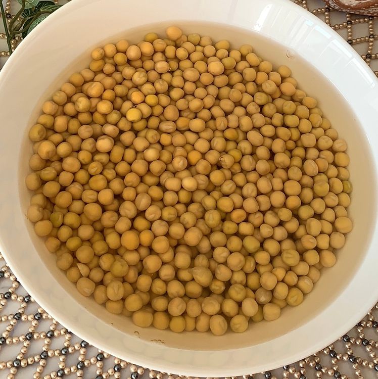 Step 1.1: Wash the dried white peas and place them in a large bowl