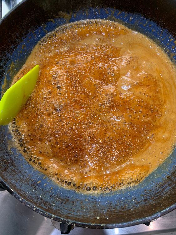 Step 2.1: Add the oil and bring the mixture to a boil