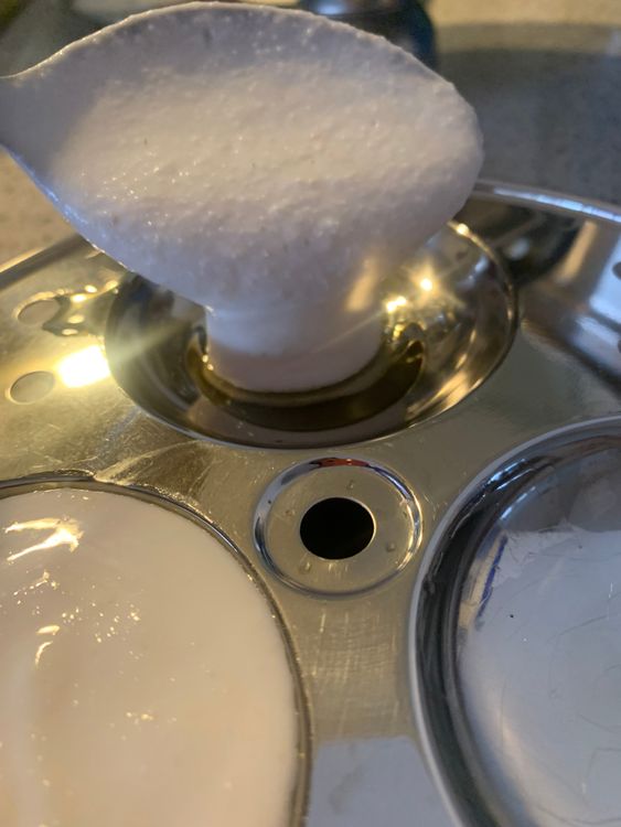Step 1.1: Pour idli batter into each oil-greased idli mould