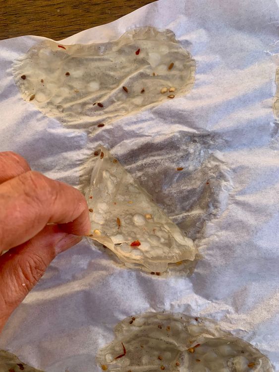 Step 2.1: Flip the papads to dry the other side completely