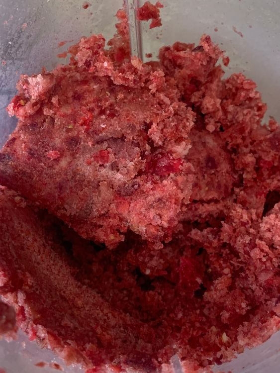 Step 1.1: Blend a cup of frozen fruits in a mixer to form a smooth pulp
