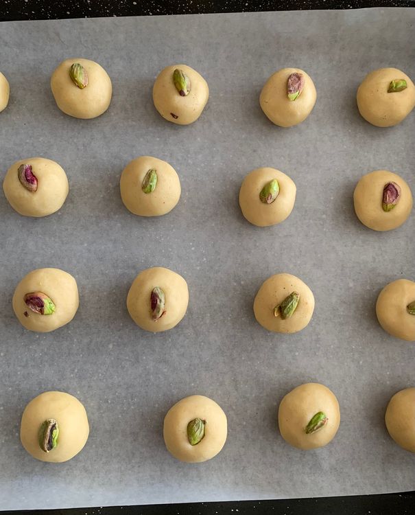Step 3.1: Arrange the cookies on the prepared baking sheet, leaving a little space between each