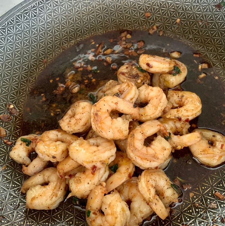 Step 1.1: Return the cooked prawns to the skillet and coat them evenly with the balsamic glaze