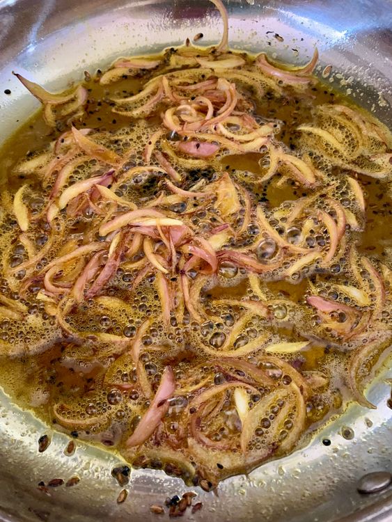 Step 2.1: Stir in the turmeric powder and mix well