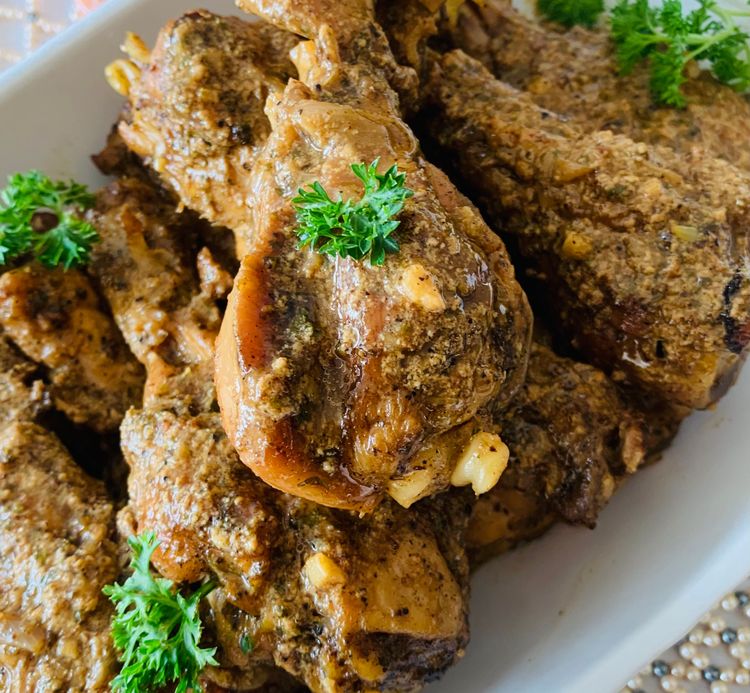 Step 1.1: Garnish the chicken with fresh parsley or coriander before serving it hot