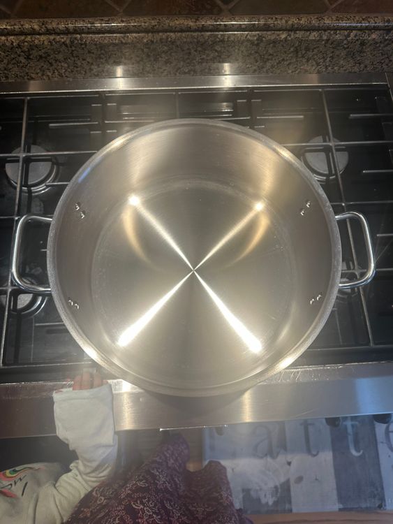 Step 1.1: On medium heat add 2 tbsp oil to the pot