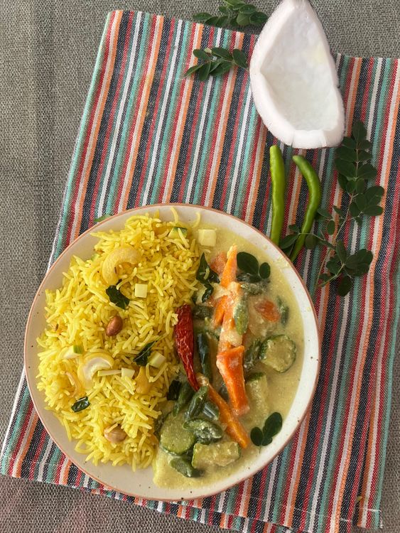 Step 4.1: Add coconut oil and curry leaves