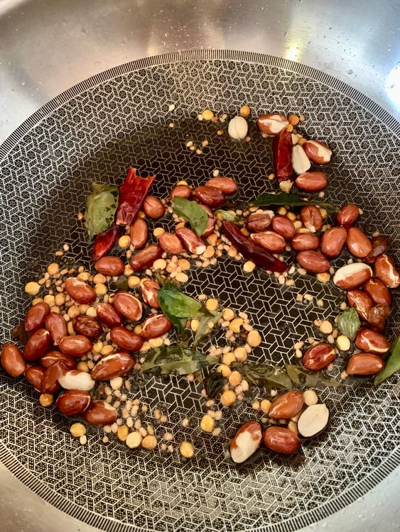 Step 2.2: Add dry red chillies, chana dal, urad dal, and peanuts