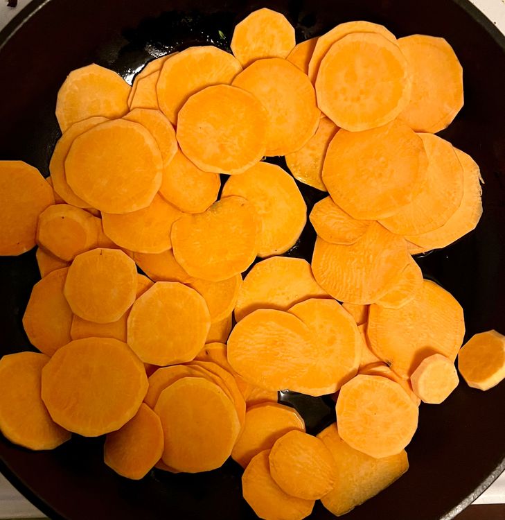Step 1.2: Heat a tbsp of vegetable oil in a skillet over medium-high heat
