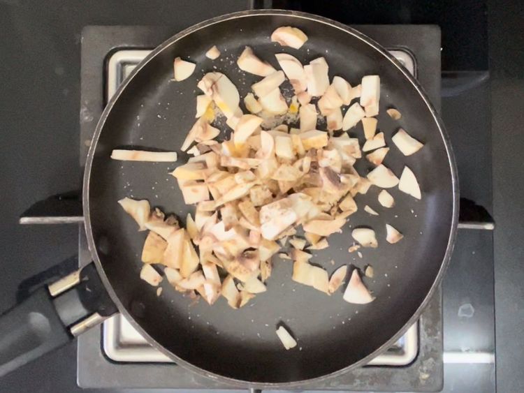 Step 1.1: In a non stick pan add mushroom, salt and pepper