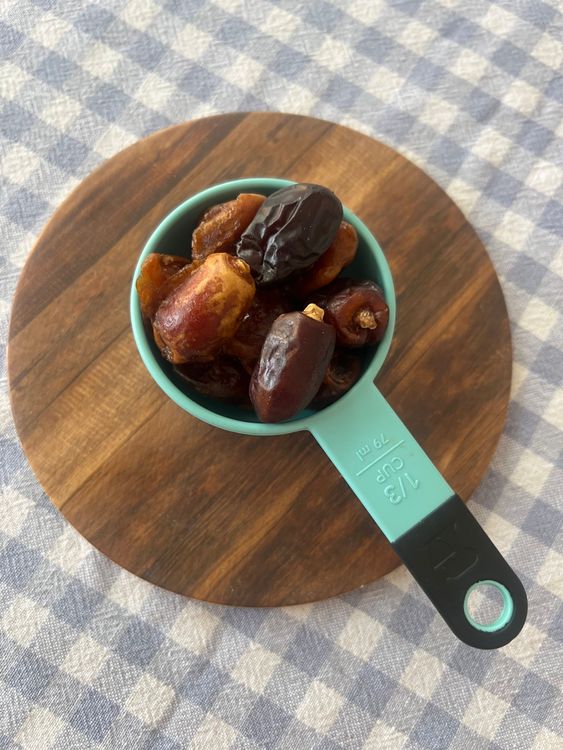 Step 1.1: De-seed and soak the [dates ](https://amzn
