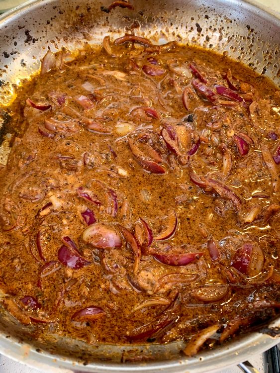 Step 3.1: Add the reserved marinade to the pan