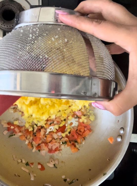 Step 1.1: Add poha into the pan and mix gently
