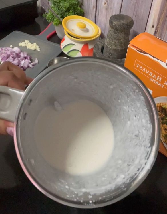 Step 1.1: Make a paste of it and your white sauce is ready