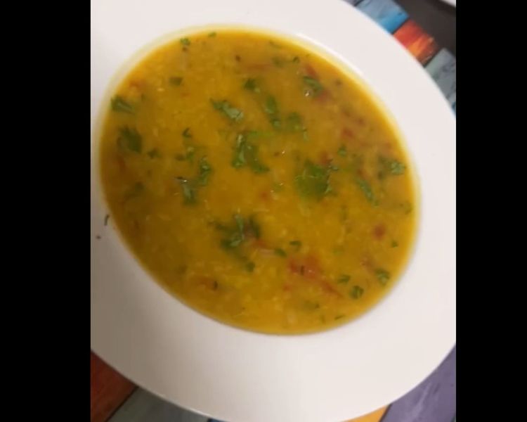 Step 1.1: Garnish with coriander leaves and serve hot
