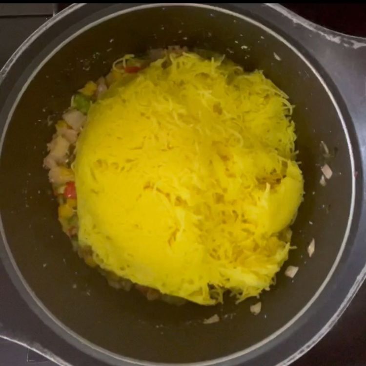 Step 1.1: Now add vermicelli followed by lemon juice
