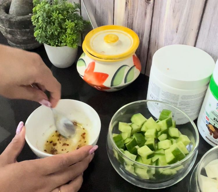 Step 1.2: In a small bowl add lemon juice, honey, olive oil, salt and pepper and give it a good mix