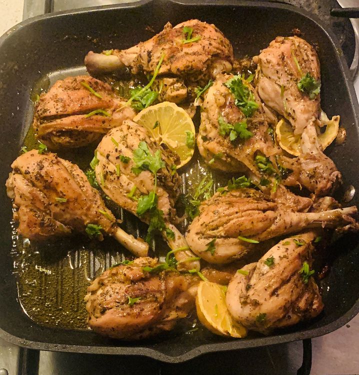 Step 2.1: Garnish with coriander and serve hot with lemon wedges, salad leaves or dipping of your choice
