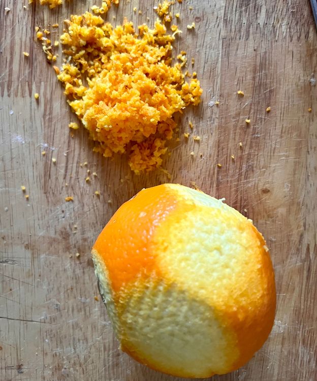 Step 1.1: Add the orange zest and orange juice and mix thoroughly into the dough