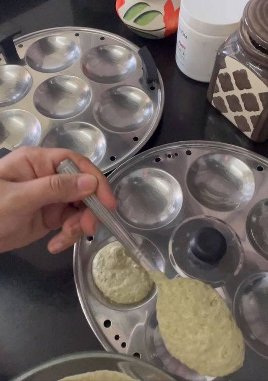Step 1.1: Pour the batter into idli plates