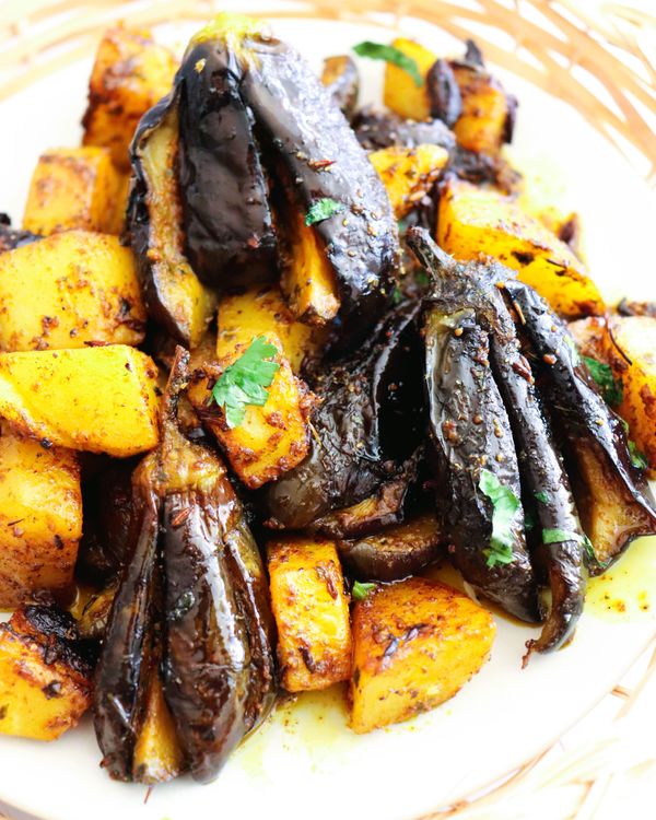 Easy Bharwa Baigan Aloo  recipe