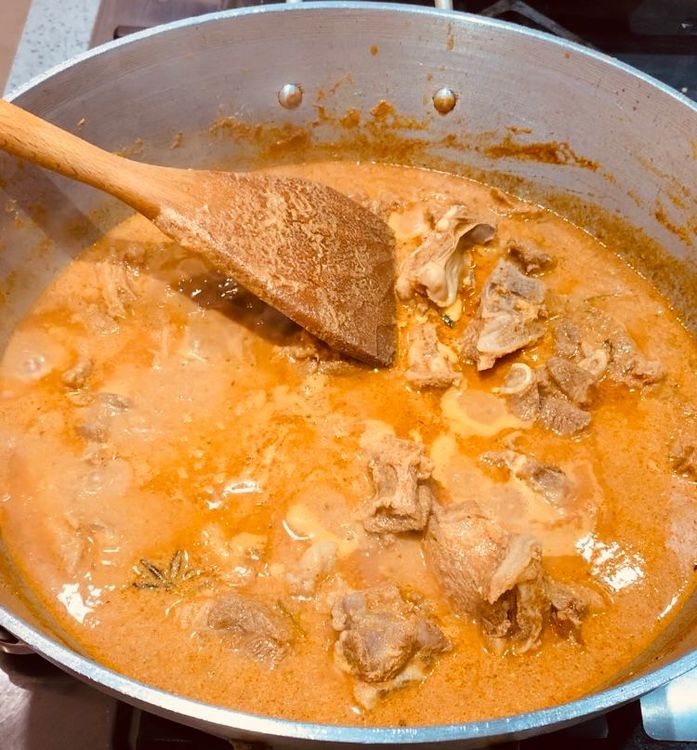 Step 3.1: Add water to the pot and mix