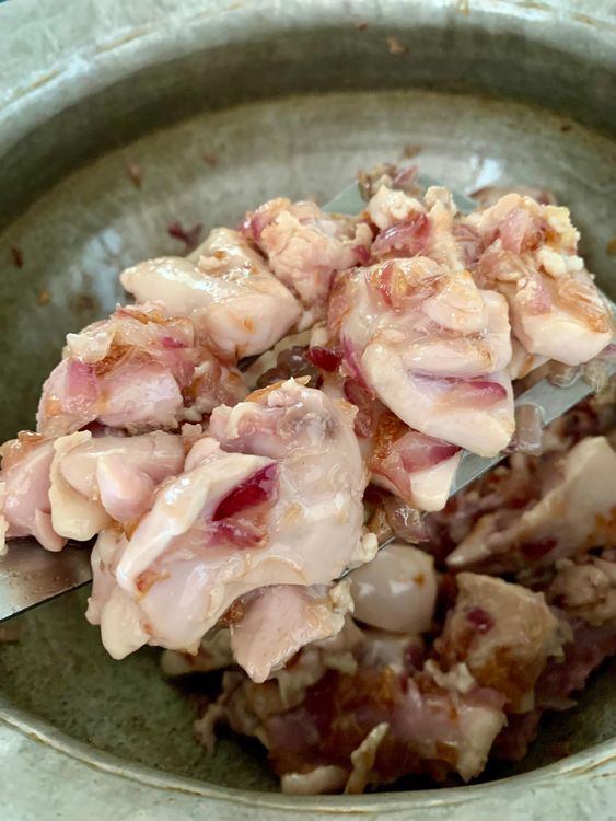 Step 1.2: Stir in chicken pieces until they change colour over high heat