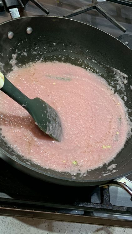 Step 3.1: Add the ground onions and green chillies and stir