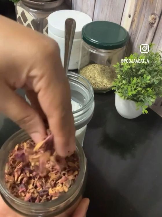 Step 1.2: Add honey and dry rose petals