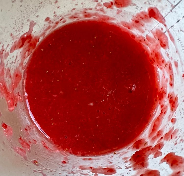 Step 1.1: Next take a cups-worth of sliced strawberries and place in a small bowl