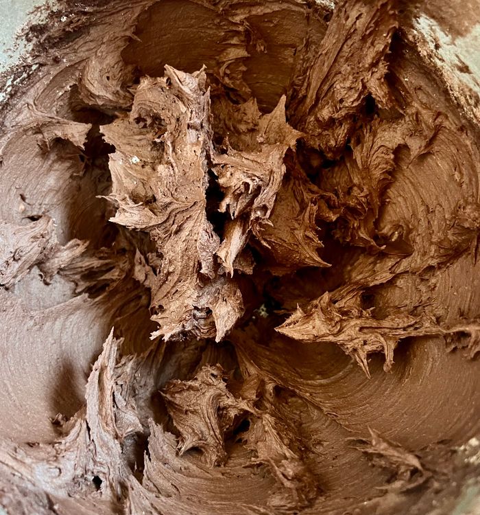 Step 2.1: Mix over medium speed until the mixture becomes the consistency of icing