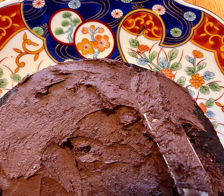 Step 3.1: Place one layer of the cake on the platter you intend to serve it on