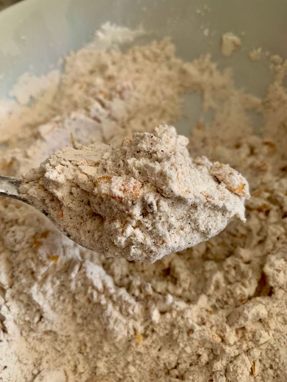 Step 3.2: Combine flour, cornflour, cornflakes (if using), and the seasoning in a bowl to make the flour mix