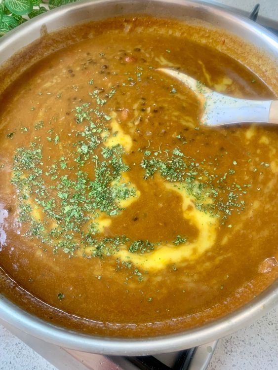 Step 2.2: Mix in butter, kasuri methi, and garam masala