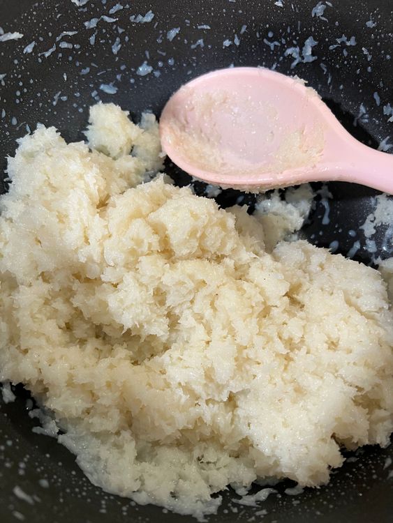 Step 1.1: Keep stirring the entire mixture continuously on medium flame, until it starts thickening and comes all together