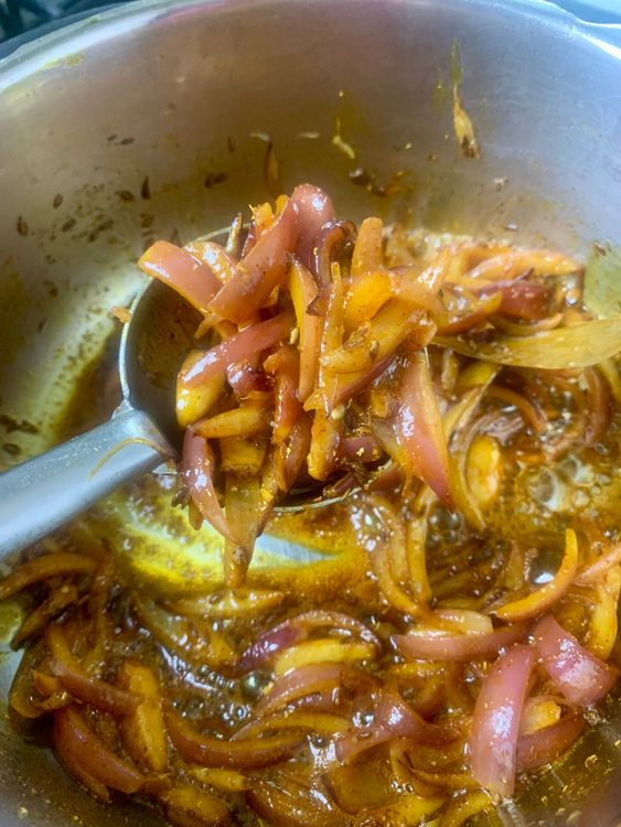 Step 3.1: Mix in the Kashmiri chilli powder, turmeric, and coriander powder