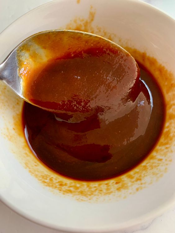 Step 3.1: In a small bowl, combine tomato ketchup, chilli sauce, soy sauce, vinegar, and sugar