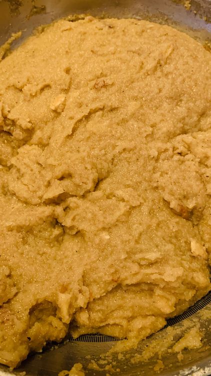 Step 1.1: Transfer the suji halwa to a serving bowl