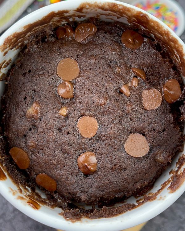 Eggless Chocolate Peanut Butter Banana Mug Cake| Banana Chocolate Peanut Butter Mug Cake| Microwave Chocolate Peanut Butter Mug Cake recipe