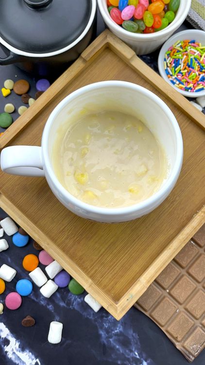 Step 4.1: Gently mix in the fresh pineapple pieces