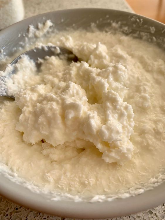Step 1.1: Gradually add water and combine to form a thick or semi-liquid mixture as per your preferred consistency